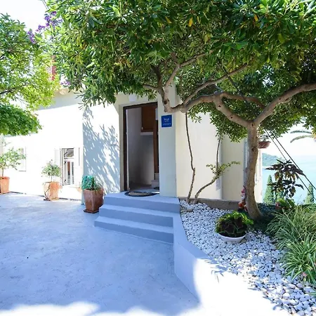 Fuer 3 Personen 1 Kind Ca 60 M In Dubrovnik, Dalmatien Dubrovnik-neretva Апартаменты Дубровник